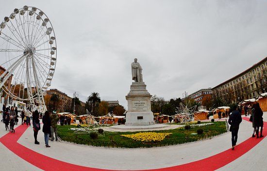 Statua di Camillo Benso di Cavour